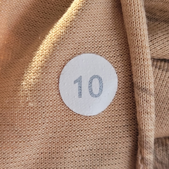 Lululemon Y-Back Tank Top - Picture 2 of 3